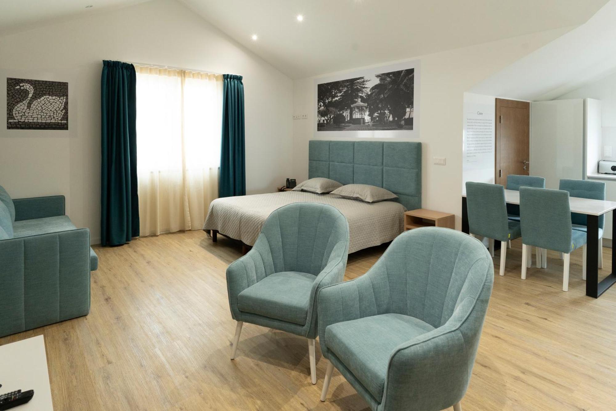 Horta Bay Aparthotel ภายนอก รูปภาพ